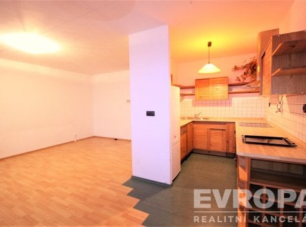 Pronájem bytu, 3+kk, 74 m²
