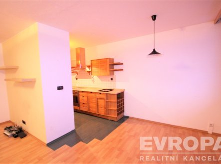 Pronájem bytu, 3+kk, 74 m²