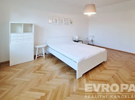 Pronájem bytu, 2+1, 60 m²