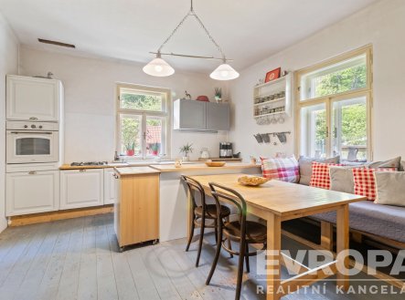 Prodej domu/vily, 300 m²