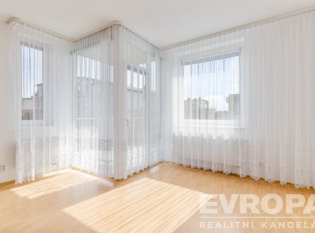 Prodej bytu, 3+kk, 70 m²