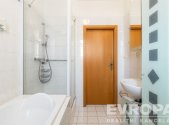 Prodej bytu, 3+kk, 70 m²