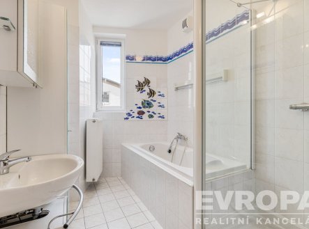 Prodej bytu, 3+kk, 70 m²