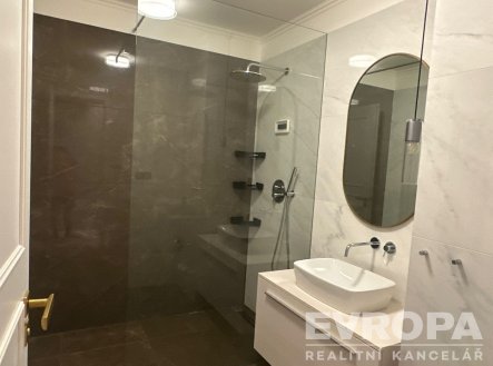 Pronájem bytu, 2+kk, 55 m²