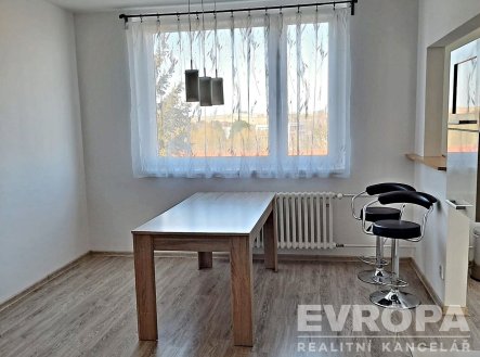 Pronájem bytu, 3+1, 72 m²