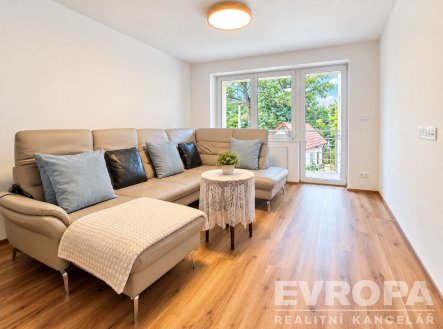 Pronájem bytu, 3+kk, 110 m²