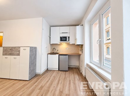 Pronájem bytu, 1+kk, 23 m²