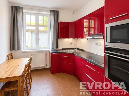 Prodej bytu, 2+1, 66 m²