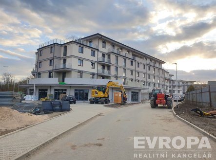 Pronájem bytu, 2+kk, 58 m²