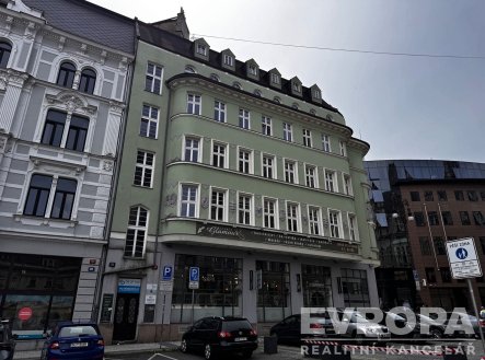 Pronájem kanceláře, 140 m²