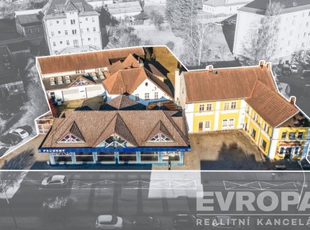 Prodej komerčního objektu, průmyslový areál, 1 408 m²