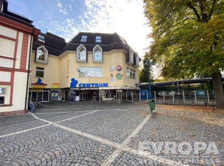 Pronájem obchodní prostory, 132 m²