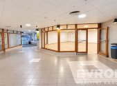 Pronájem obchodní prostory, 132 m²