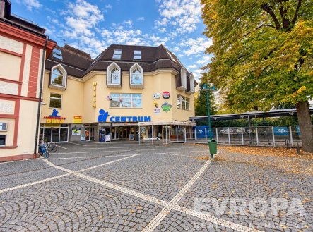 Pronájem obchodní prostory, 132 m²