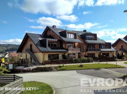Pronájem bytu, 3+kk, 64 m²