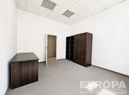 Pronájem kanceláře, 127 m²