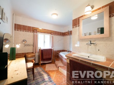 Prodej domu/vily, 242 m²