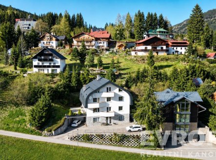 Prodej hotel, 390 m²
