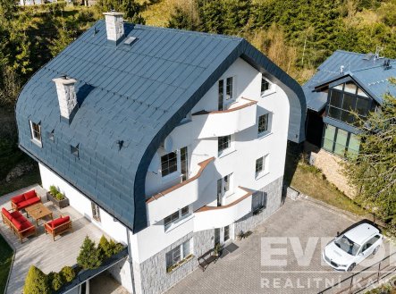 Prodej hotel, 390 m²