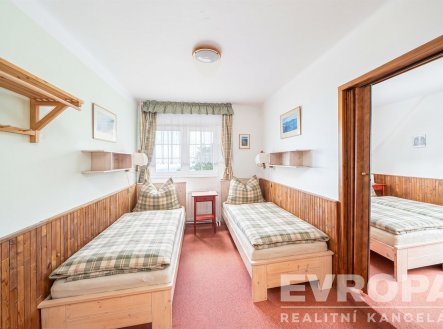 Prodej hotel, 425 m²