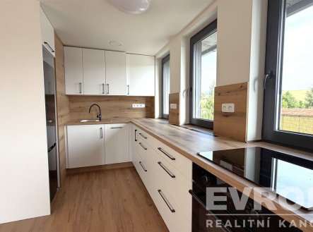 Pronájem bytu, 2+kk, 52 m²