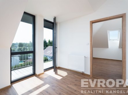 Pronájem bytu, 2+kk, 52 m²