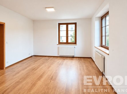 Pronájem bytu, 2+kk, 52 m²