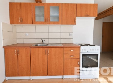 Pronájem bytu, 1+kk, 22 m²