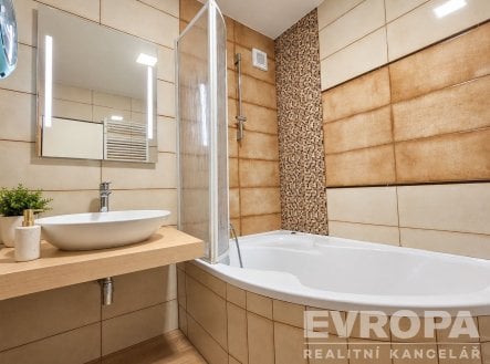 Prodej bytu, 3+1, 77 m²