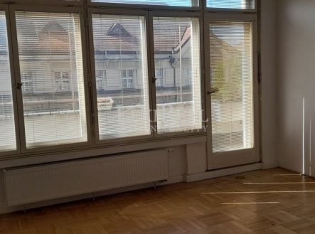 Pronájem bytu, 3+kk, 90 m²