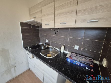 Pronájem bytu, 1+kk, 30 m²