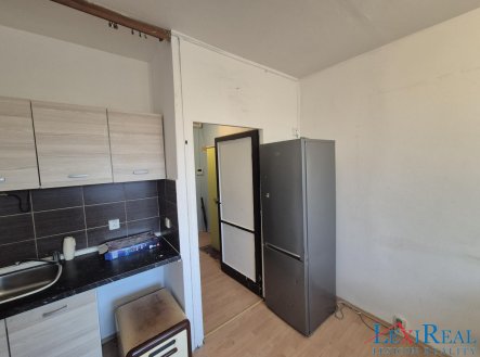 Pronájem bytu, 1+kk, 30 m²
