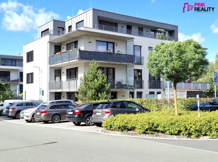 Pronájem bytu, 2+kk, 63 m²