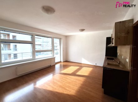 Pronájem bytu, 2+kk, 50 m²