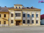 Prodej nájemního domu, 909 m²