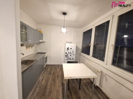 Pronájem bytu, 1+kk, 28 m²