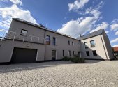 Pronájem bytu, 3+1, 133 m²