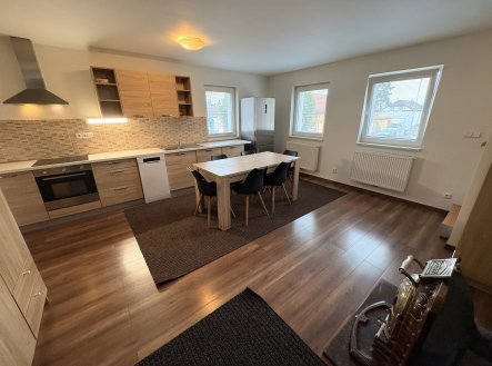 Pronájem bytu, 3+1, 133 m²