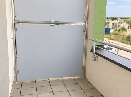 Pronájem bytu, 1+kk, 43 m²