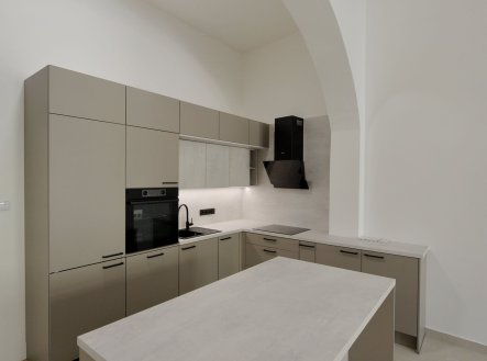 Pronájem bytu, 2+kk, 79 m²
