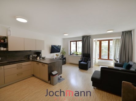 Pronájem bytu, 2+kk, 64 m²