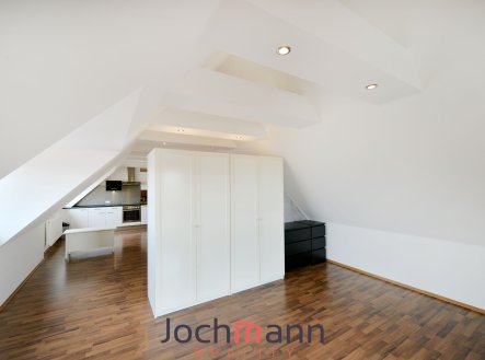 Pronájem bytu, 1+kk, 62 m²