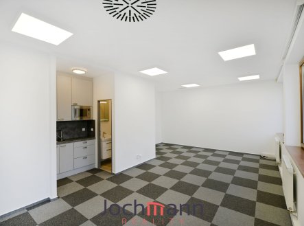 Pronájem kanceláře, 32 m²