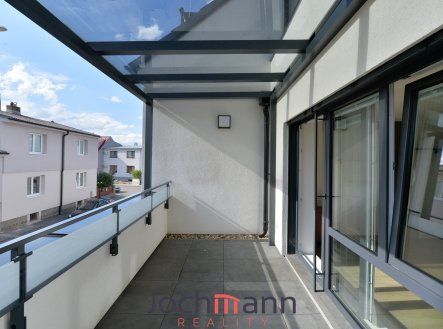 Pronájem bytu, 2+kk, 62 m²
