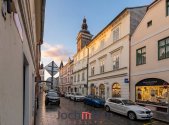 Pronájem obchodní prostory, 746 m²