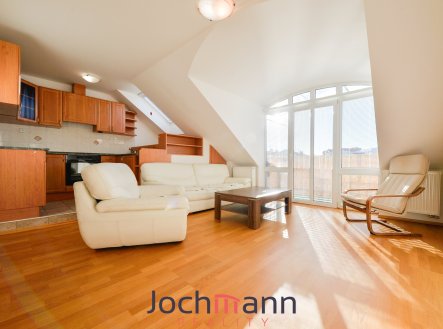 Pronájem bytu, 2+kk, 62 m²