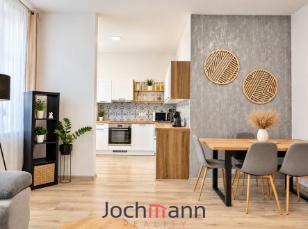 Pronájem bytu, 2+kk, 71 m²