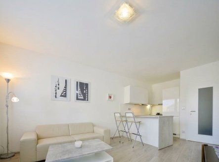Pronájem bytu, 2+kk, 52 m²