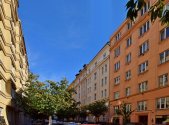 Pronájem bytu, 1+1, 62 m²