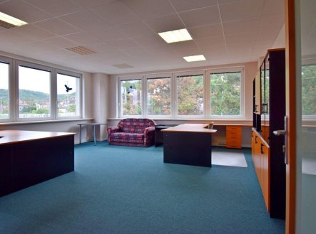 Pronájem kanceláře, 56 m²